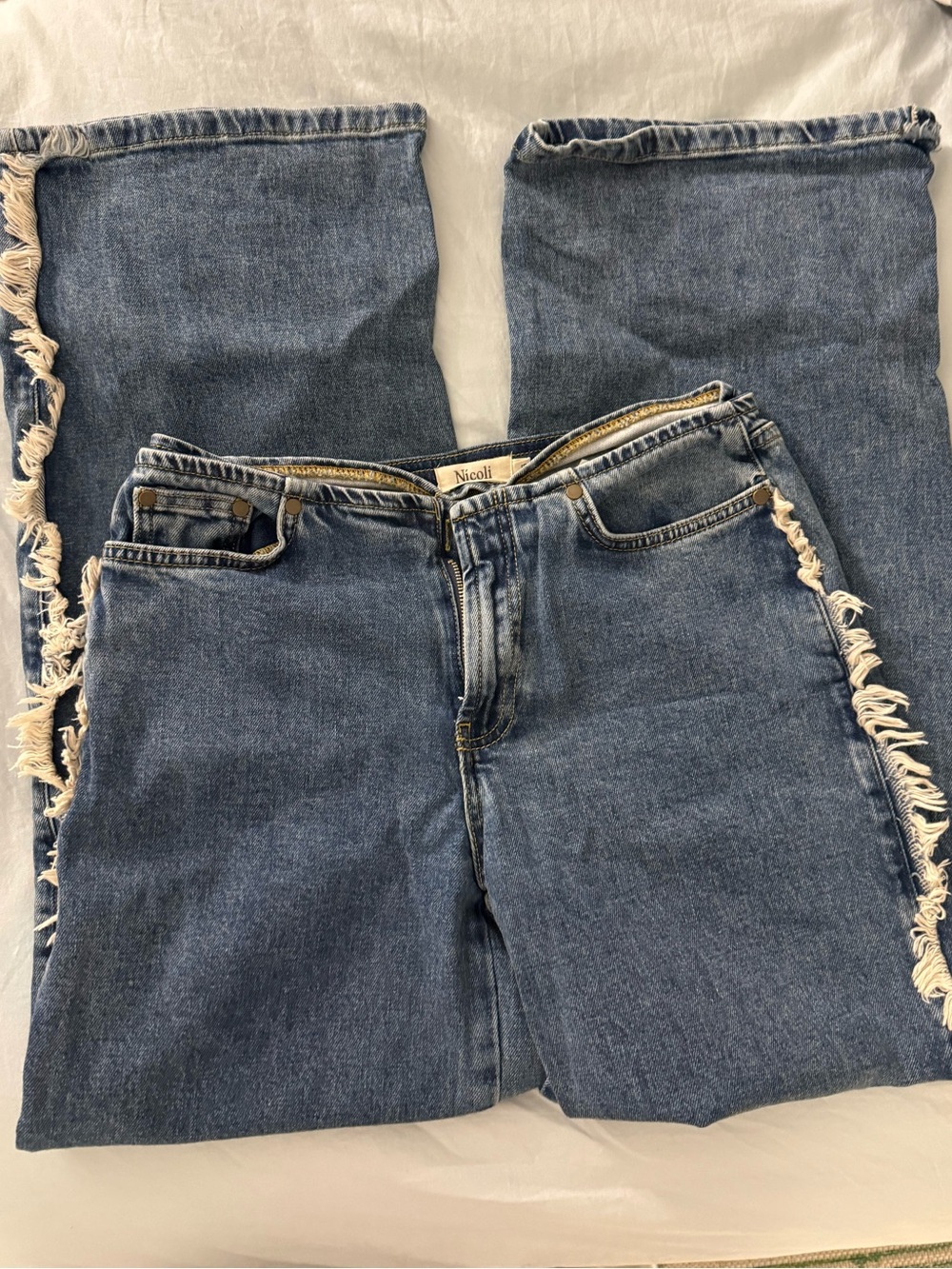 NICOLI Medium Blue Frayed Side Seam Jeans